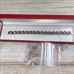 Men’s Silver Bracelet